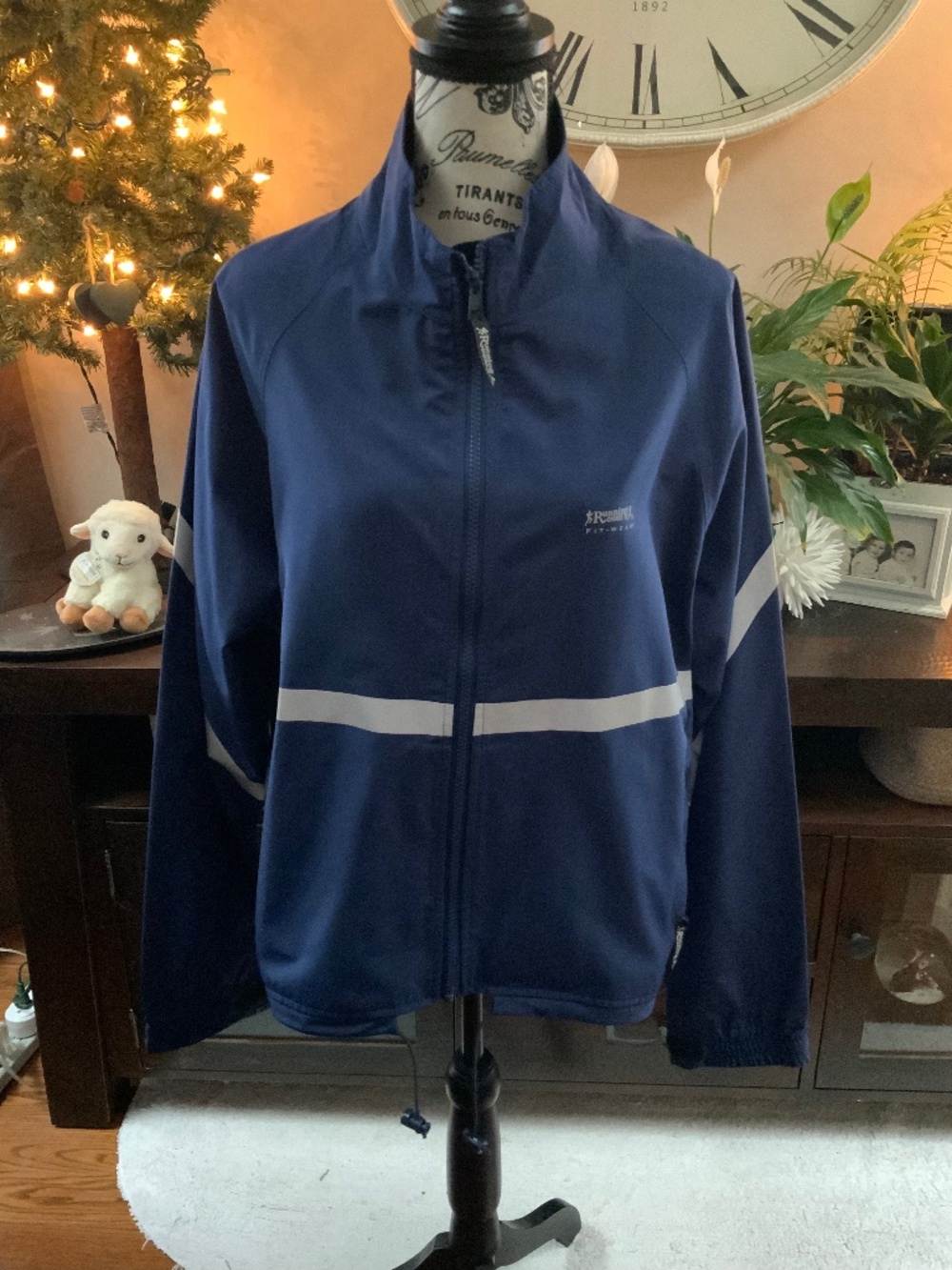 NWOT Running Room Blue Jacket Sz Medium